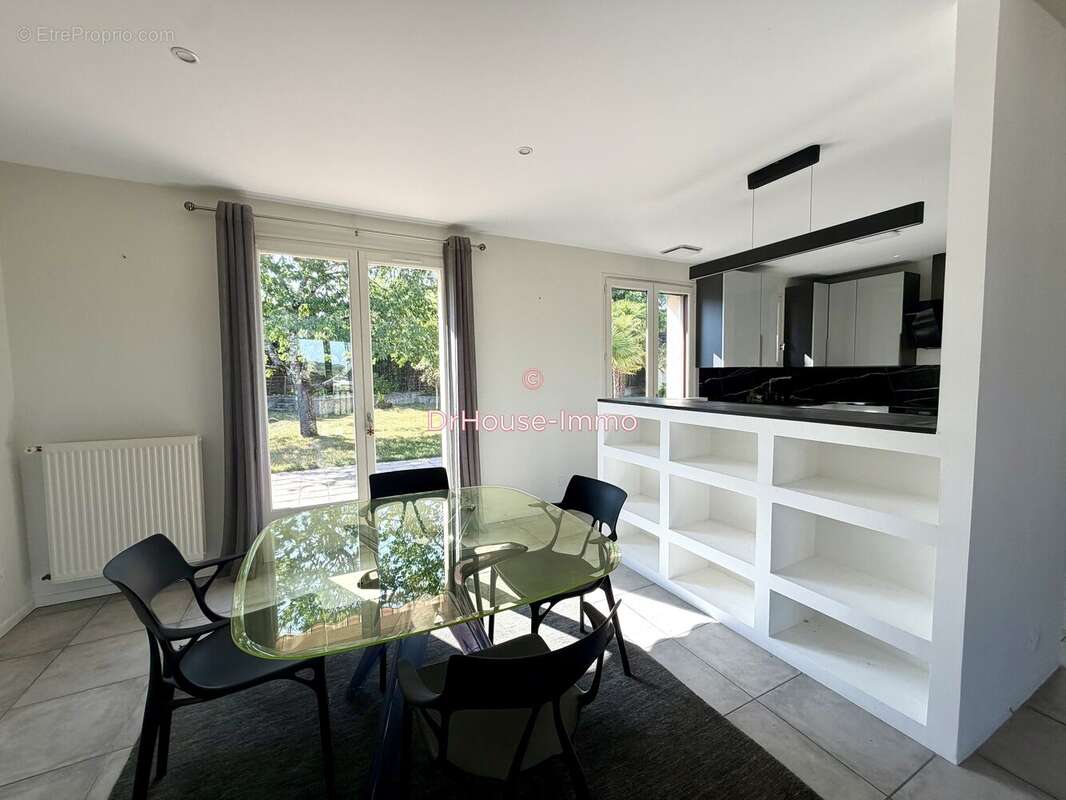 Maison 120 m² à Brive-La-Gaillarde  - photo 15