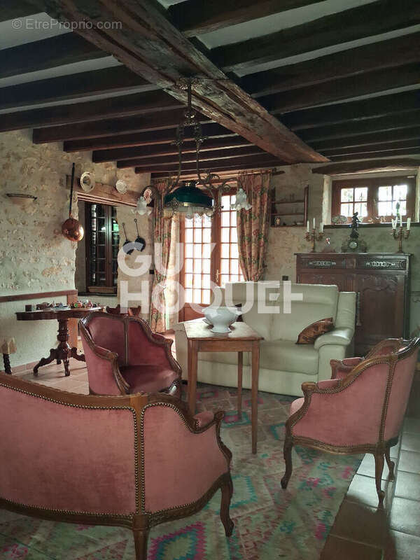 Maison à LONGUEVILLE