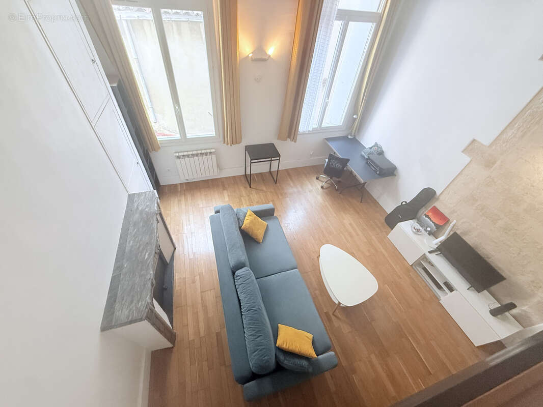 À VENDRE   Charmant studio entièrement rénové avec mezzanine, Place du Marché aux Fleurs à Montpellier - photo 10