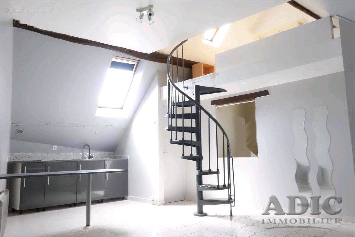 Appartement à DAMMARTIN-EN-GOELE