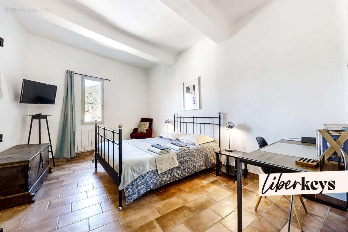 Maison à MOUSTIERS-SAINTE-MARIE