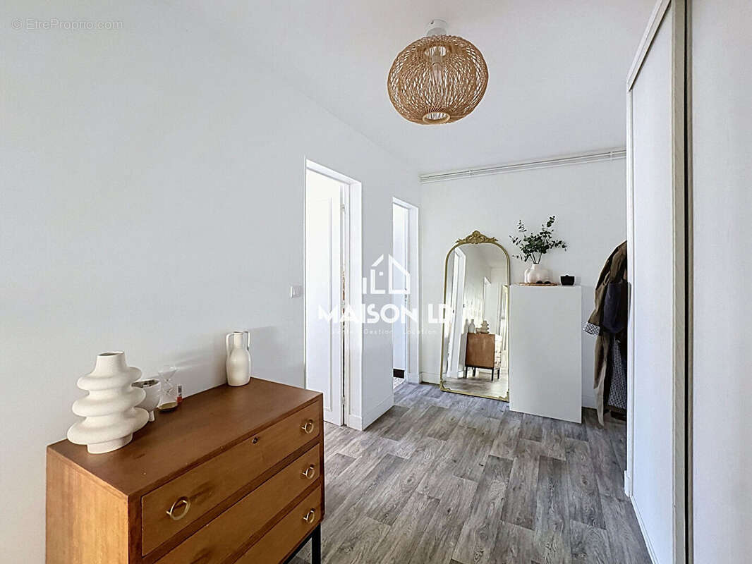 Appartement à HEROUVILLE-SAINT-CLAIR