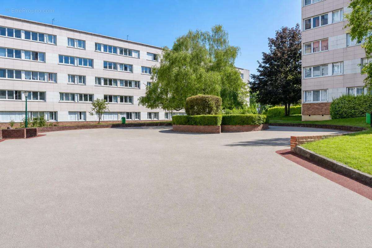 Appartement T3 lumineux à Rueil-Malmaison - photo 16