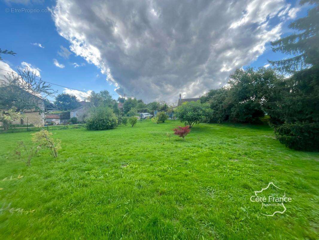 Maison à FONTENAILLES