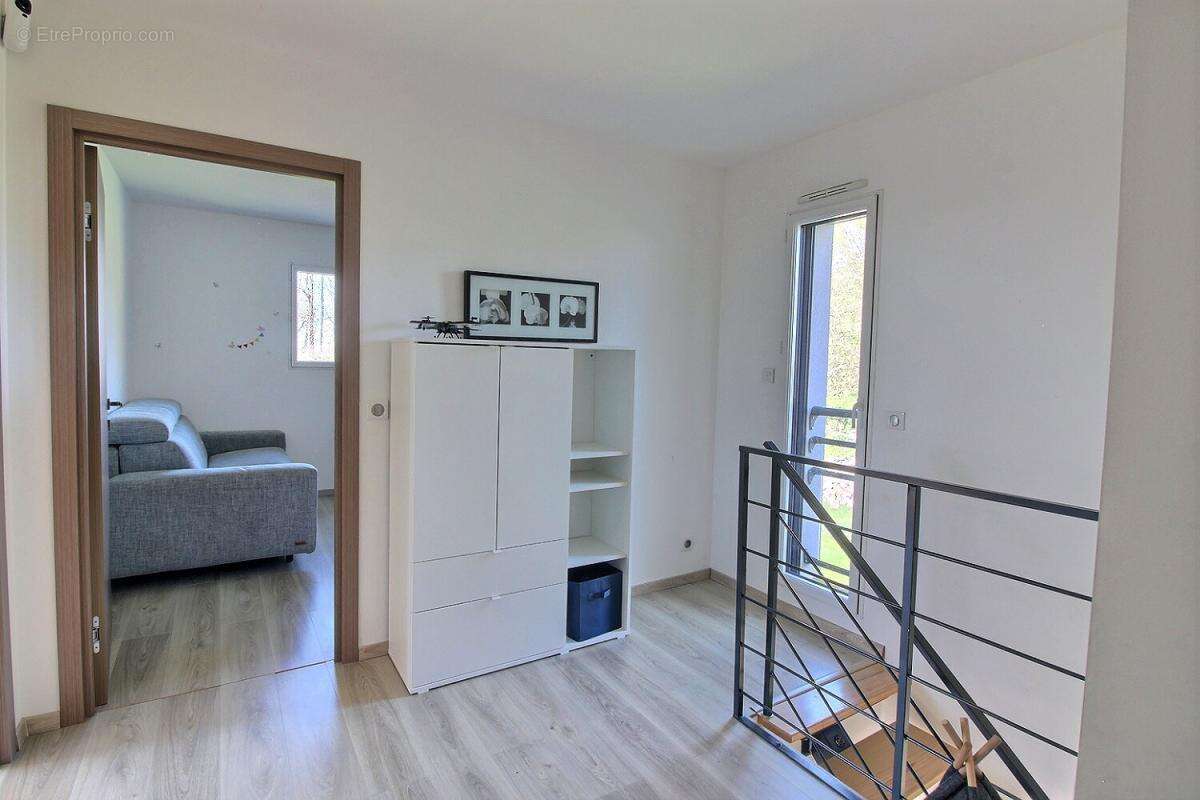 Maison Fontenay 6 pièce(s) 220 m2 - photo 5