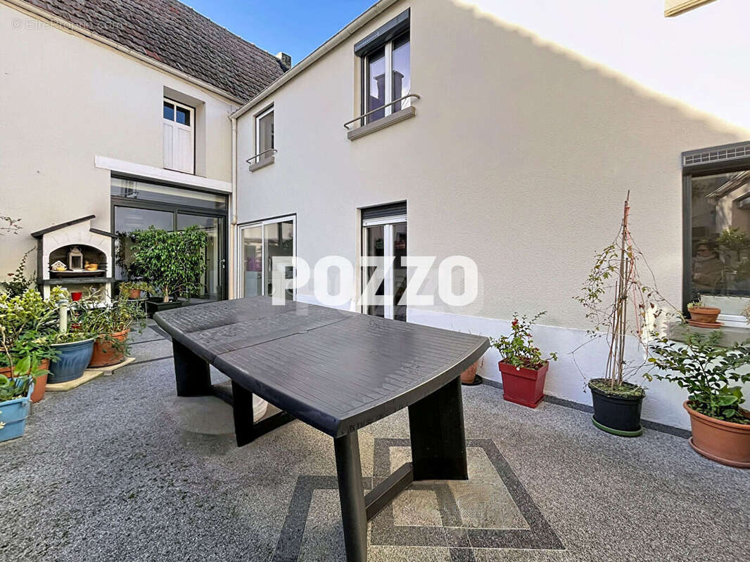 Maison à LUC-SUR-MER