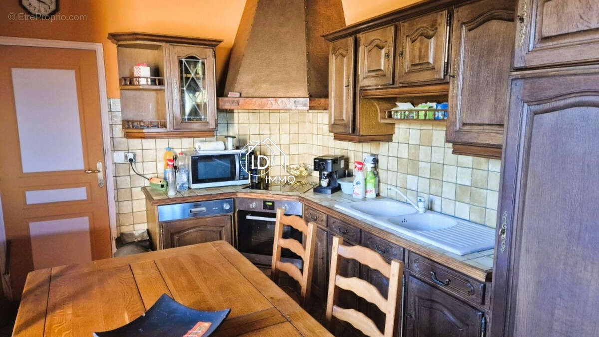 Maison à SAINT-ANDRE-DE-DOUBLE