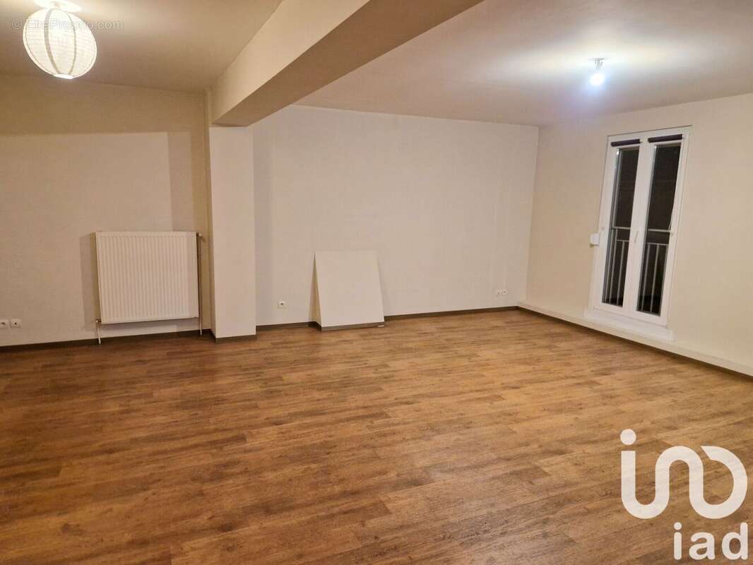 Photo 4 - Appartement à CHEMINOT