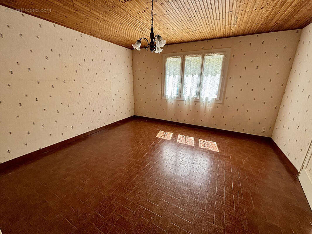 Maison à SALLERTAINE