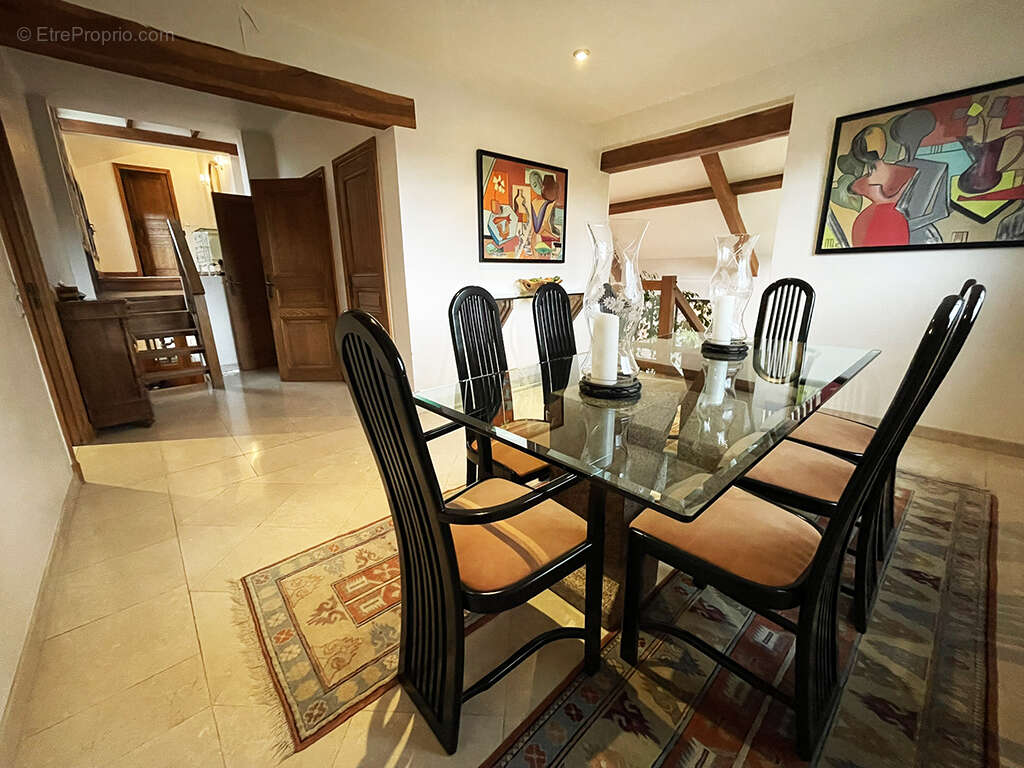 Maison à ENGHIEN-LES-BAINS