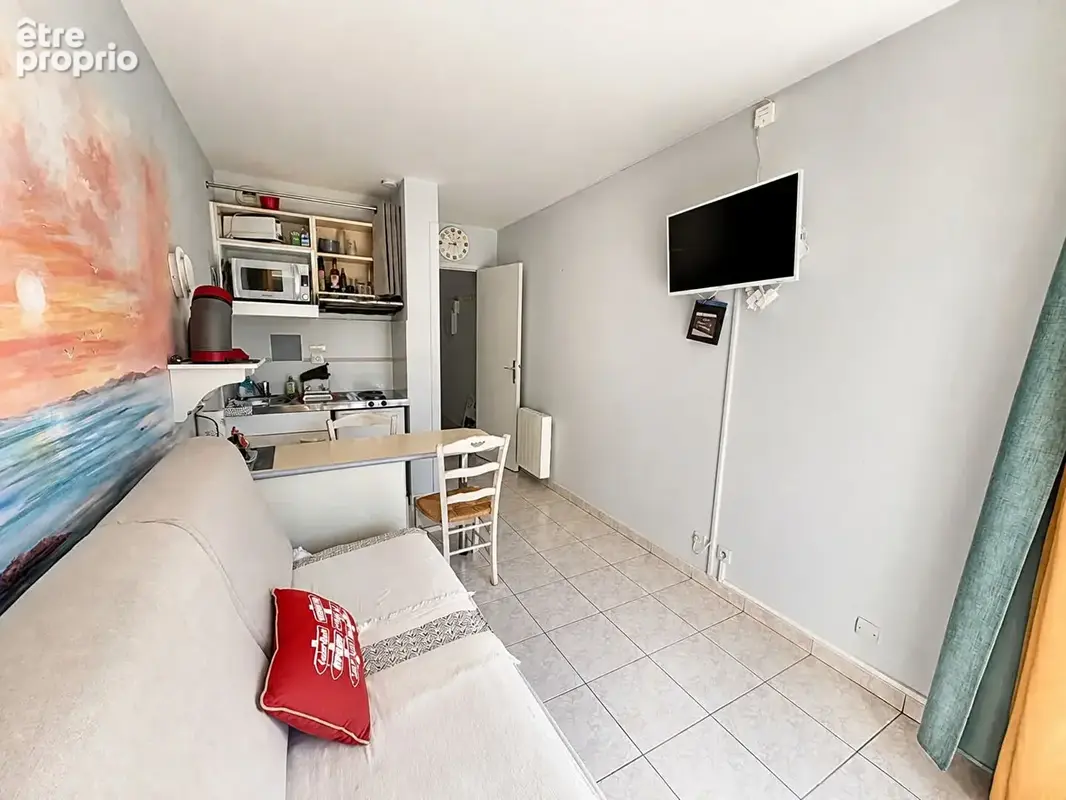 Studio à vendre - Dinard - Le Crystal -16m² - Accès direct plage et commerces à proximité - photo 5