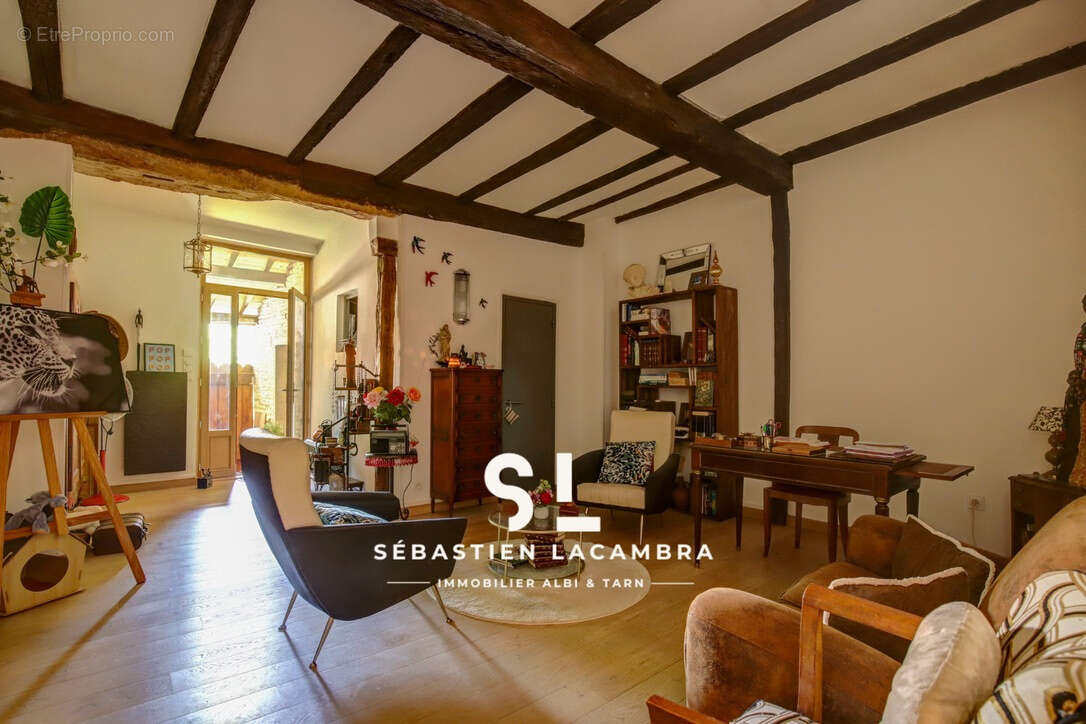 Maison à LISLE-SUR-TARN
