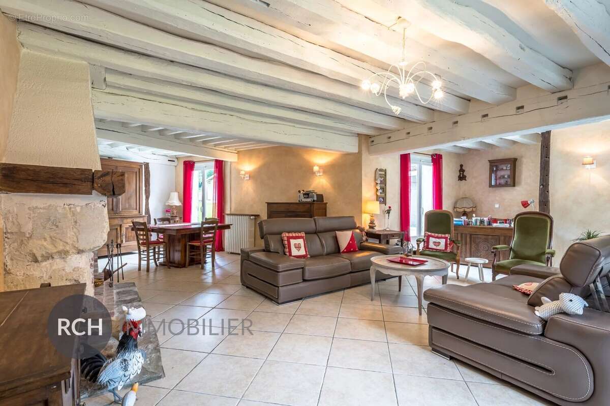 Maison à MONTFORT-L&#039;AMAURY