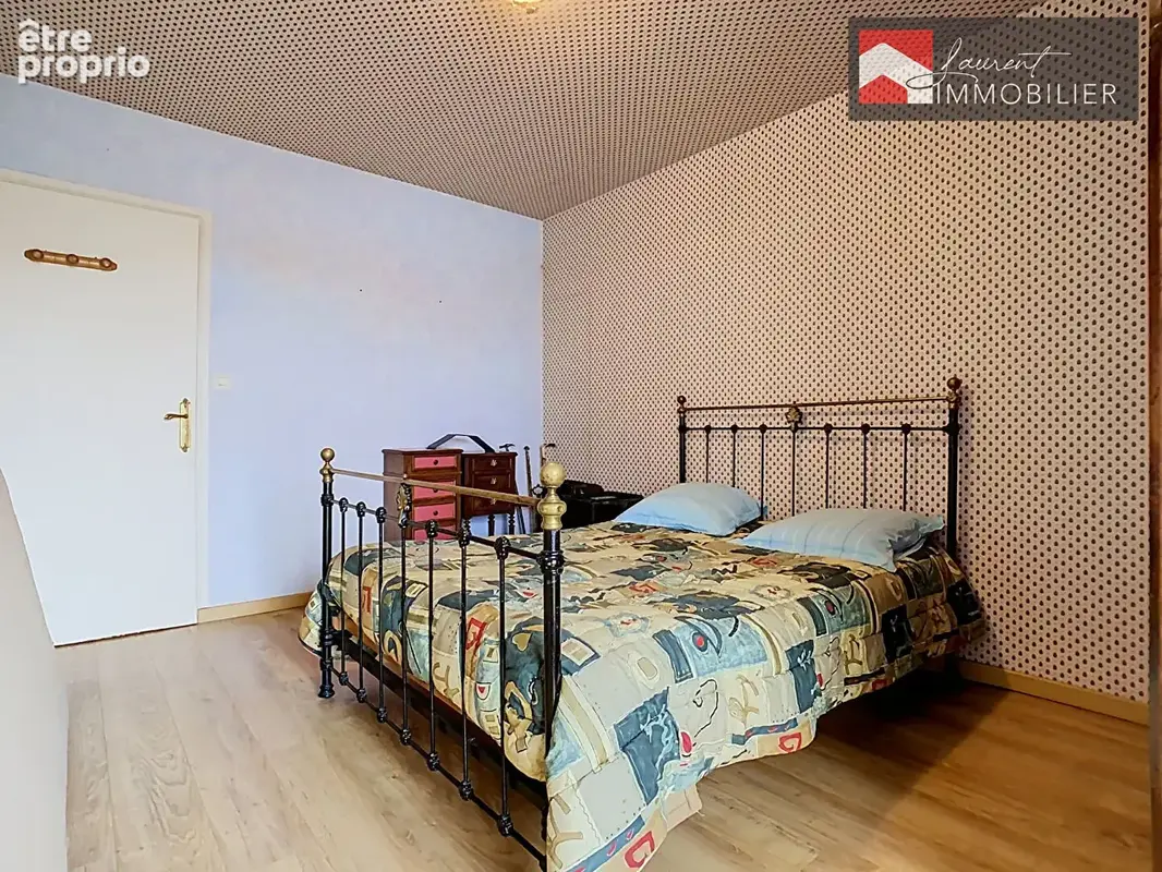 CHALON-SUR-SAÔNE À VENDRE - Spacieux appartement 4 pièces - 123 m² - photo 15