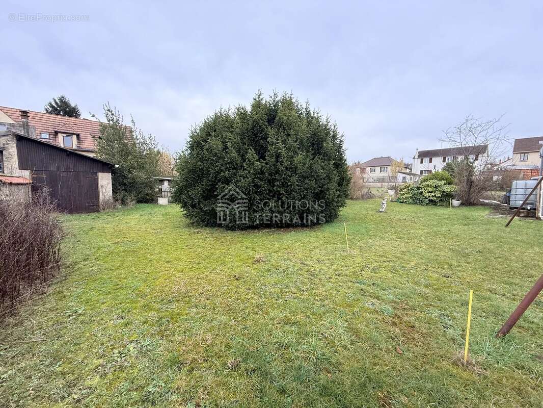 Terrain à ERAGNY