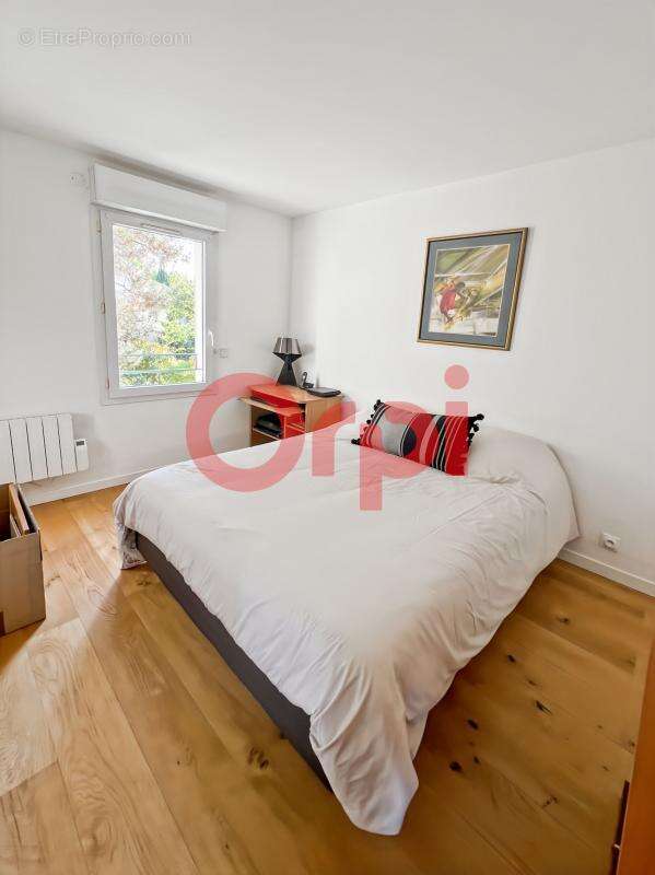 Appartement à VENELLES