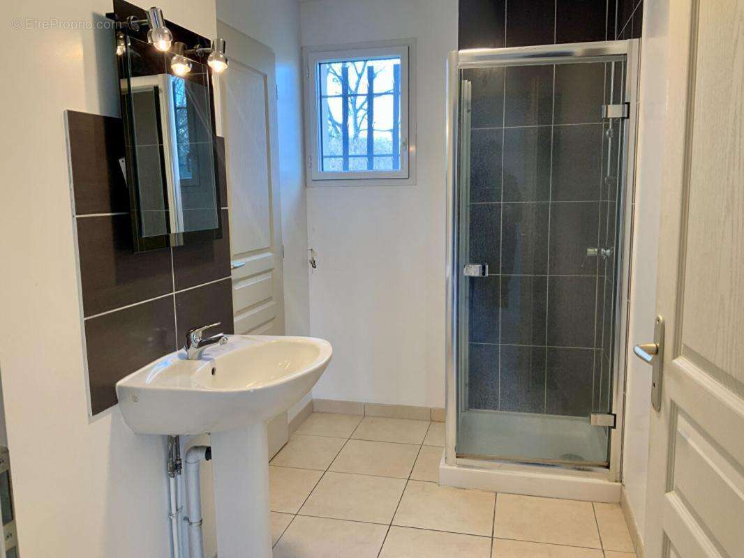 Appartement à MORET-SUR-LOING