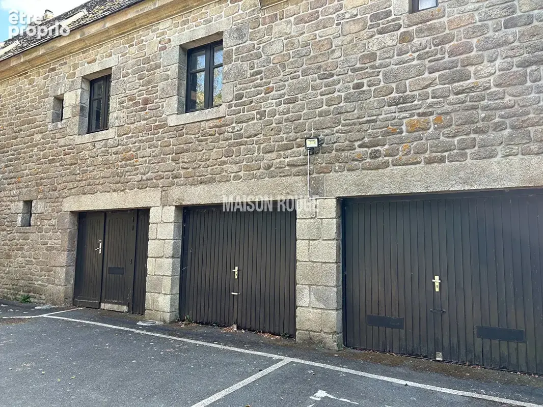 DEMEURE 285 m² à restaurer PLOEMEUR - photo 2