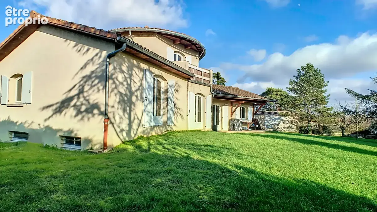Photo Maison à Saint-Georges-De-Reneins au prix de 365 000€