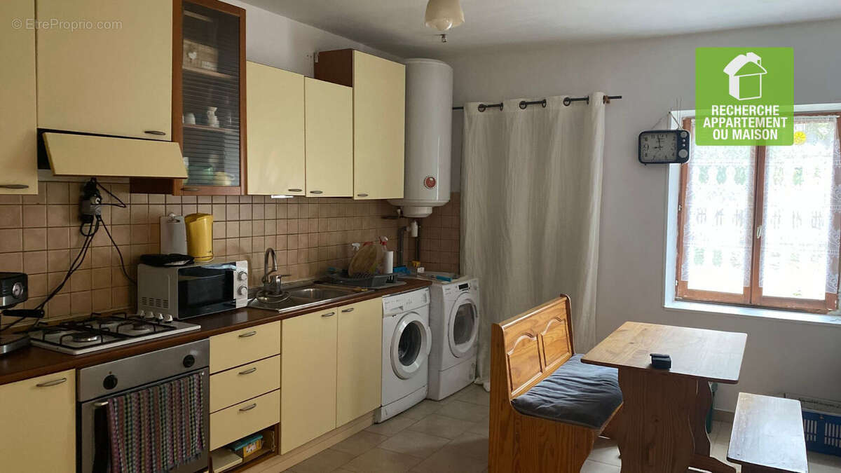 Maison à MONTALIEU-VERCIEU