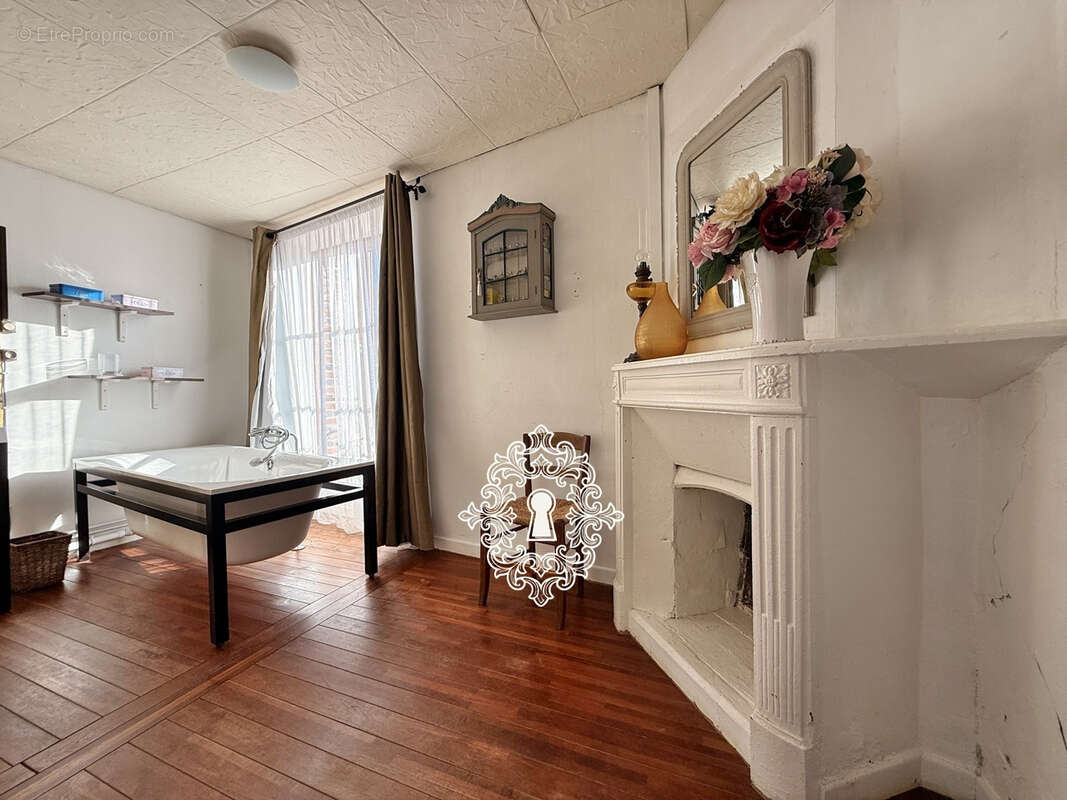 Maison à DONNEMARIE-DONTILLY