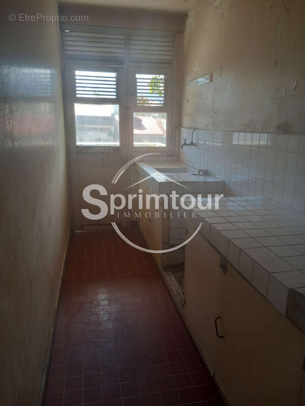 Appartement à POINTE-A-PITRE