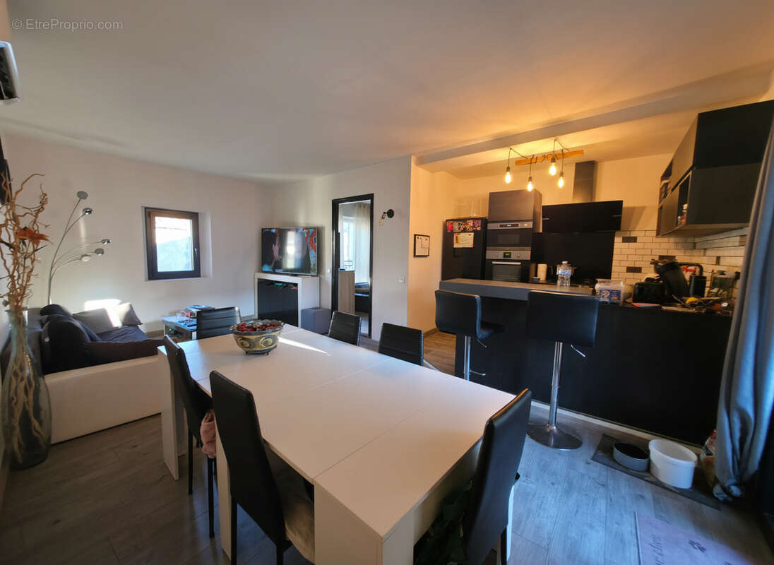 Appartement à MAUBEC