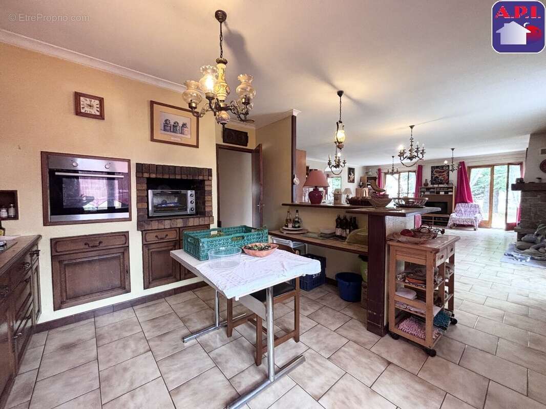 Maison 157 m² à Espezel  - photo 3