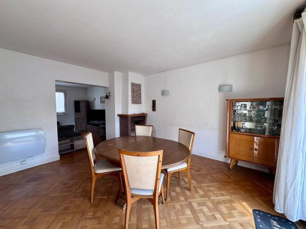 Appartement à LA MADELEINE
