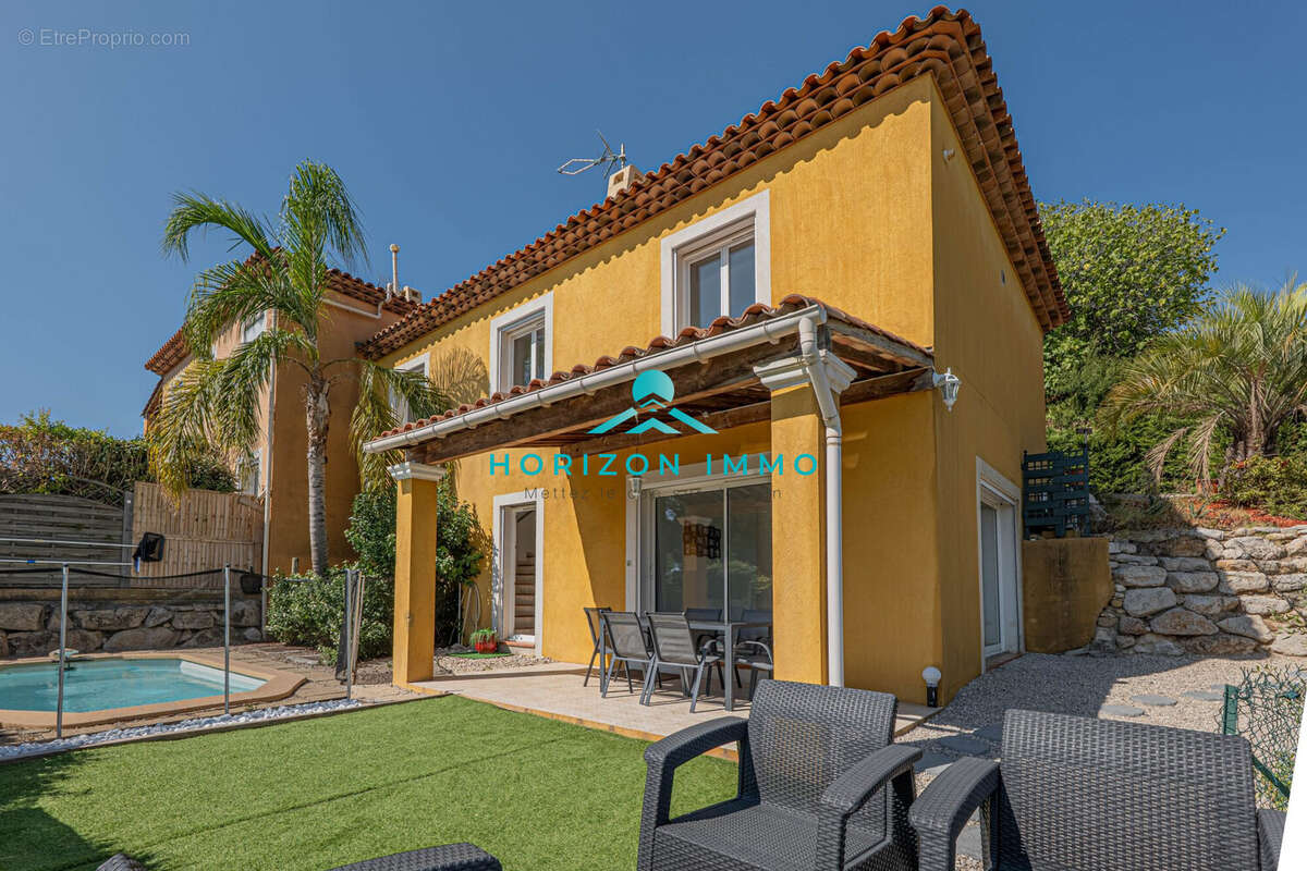 Maison à CAGNES-SUR-MER