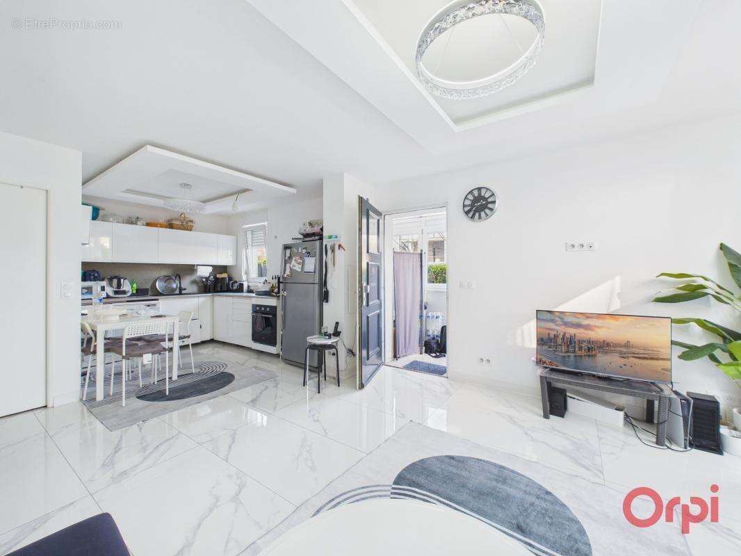 Duplex 4 pièces rez-de-jardin À Vendre Strasbourg - photo 2