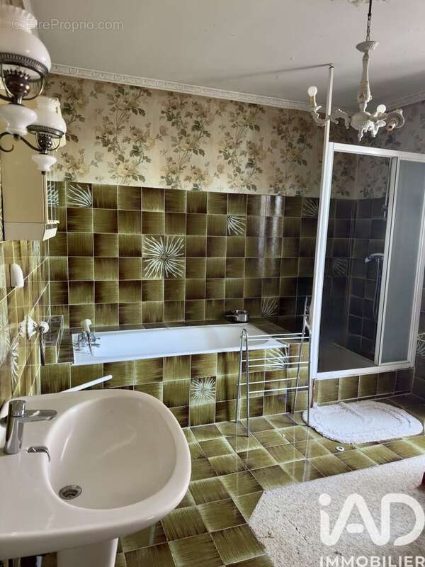 Photo 8 - Maison à LA MURETTE