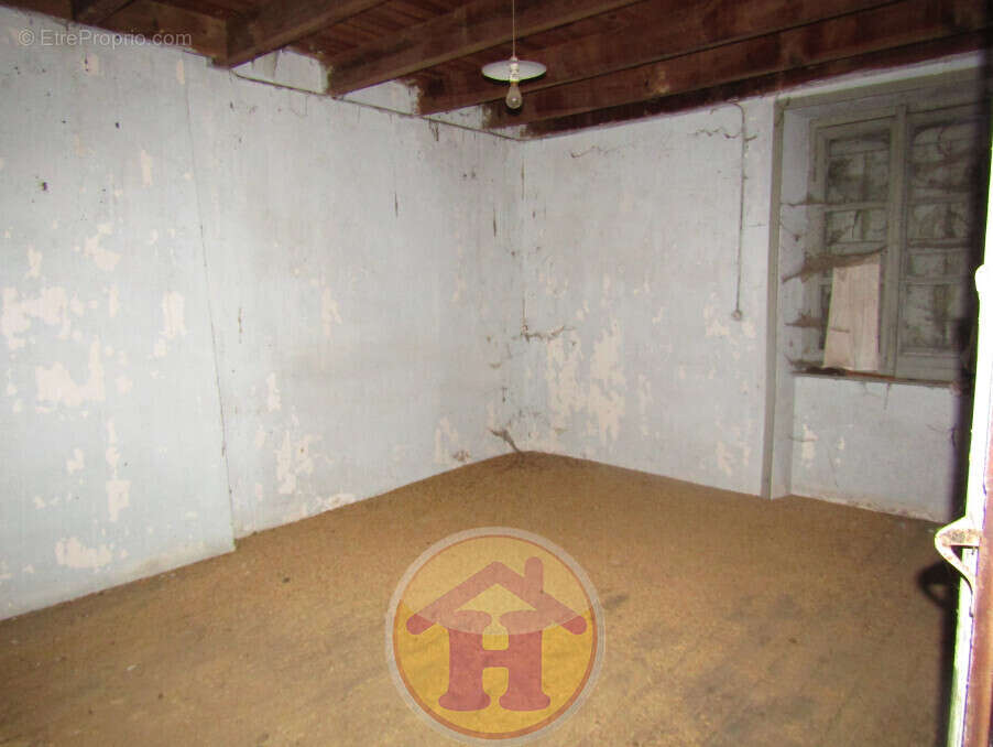 Maison à ROCHECHOUART