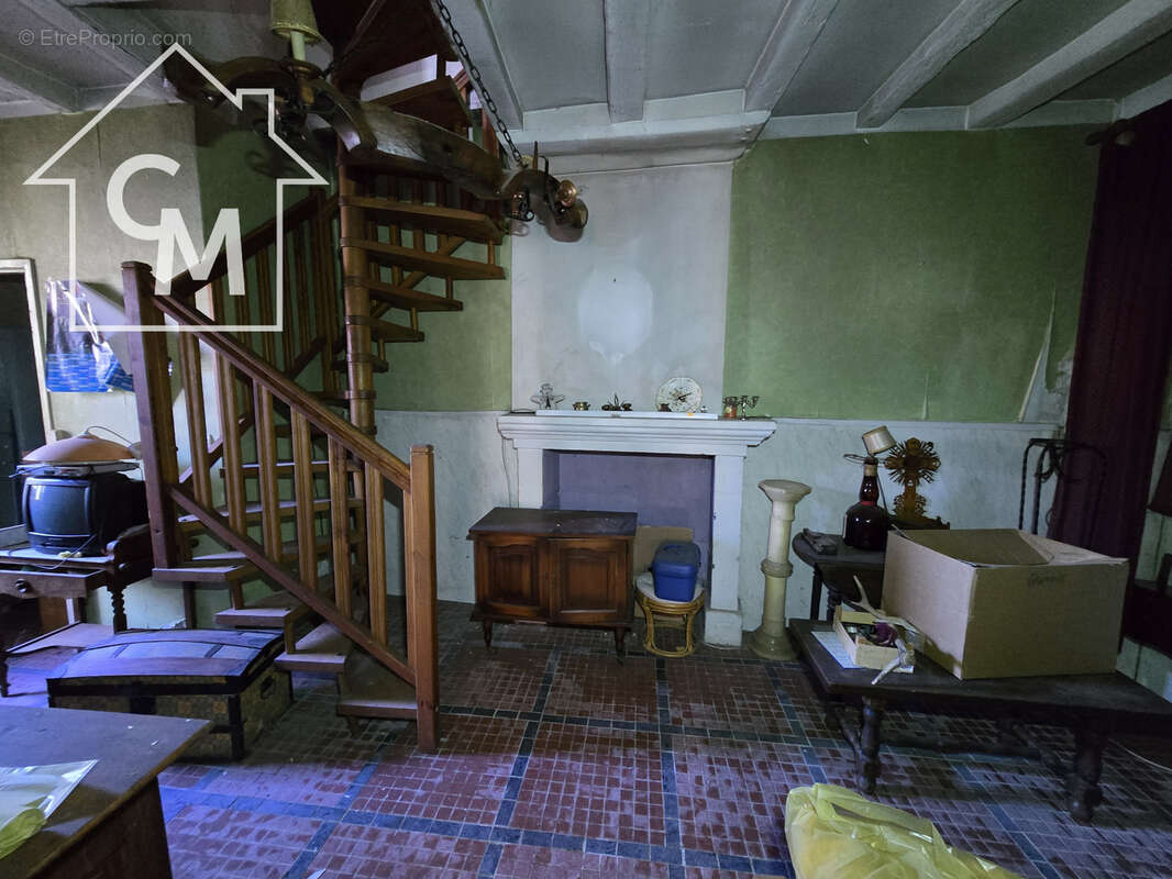 Maison d'habitation avec grange - photo 12