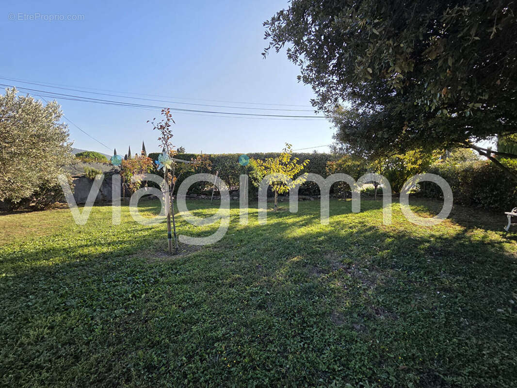 Maison à PUY-SAINT-MARTIN