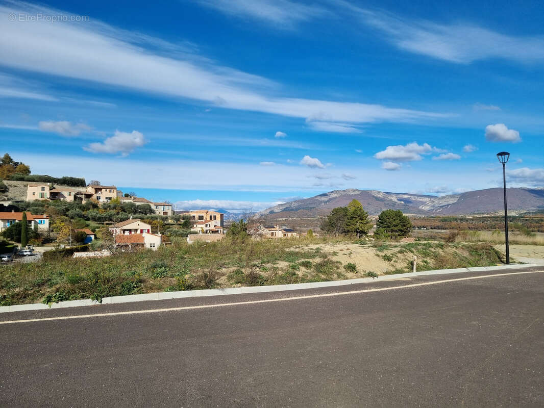 Terrain à AUBIGNOSC