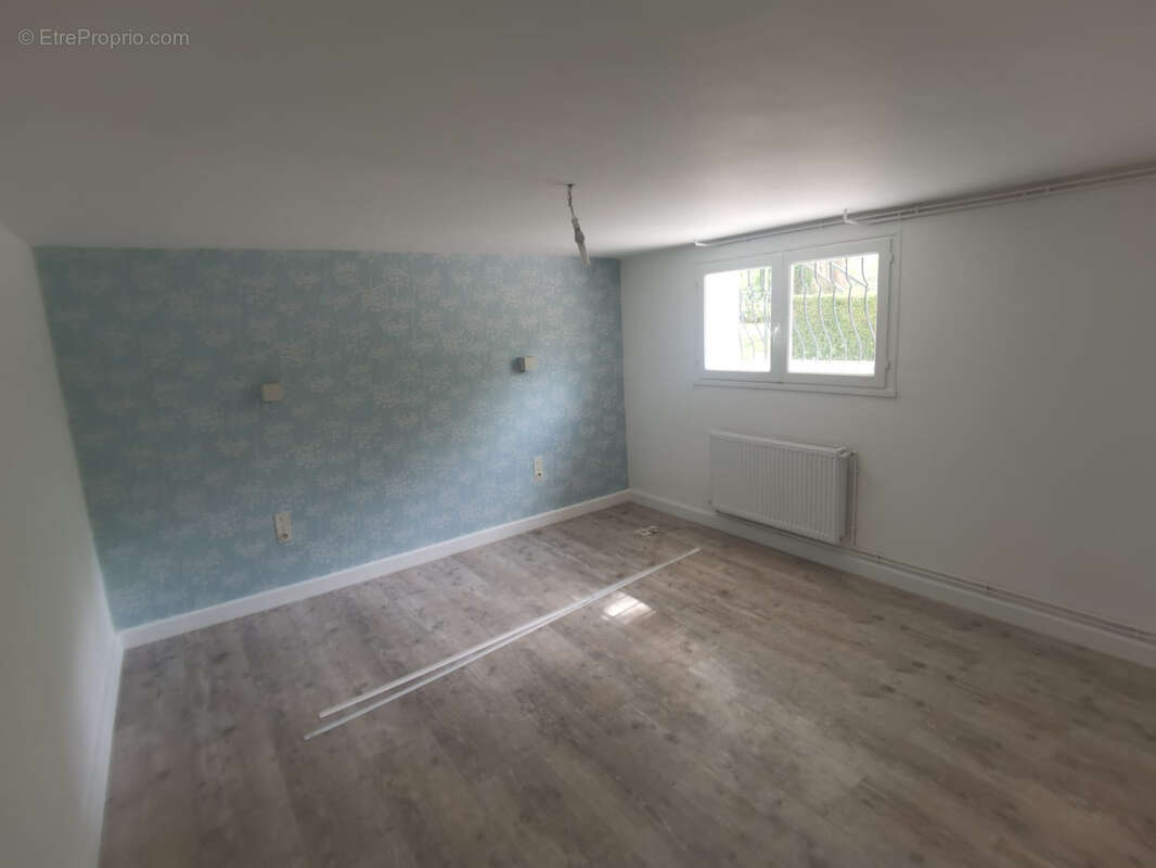 Maison à CHASSENEUIL-SUR-BONNIEURE