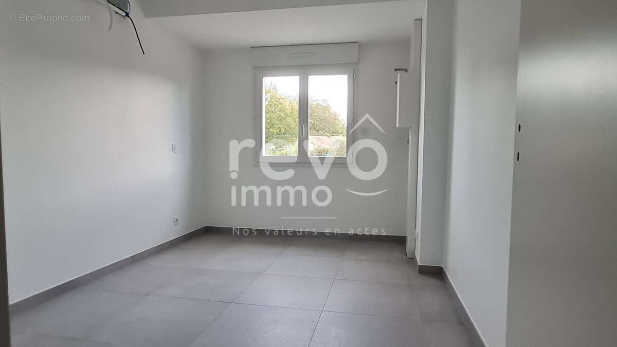 Maison à LE CELLIER