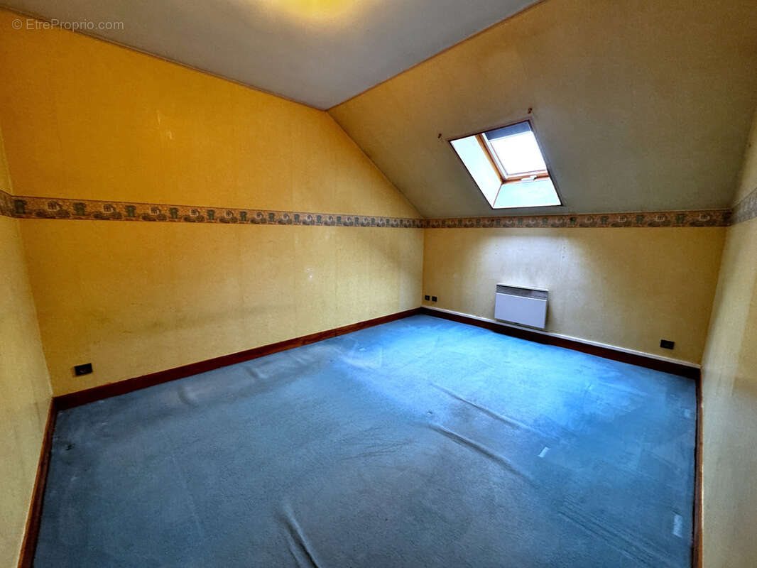 Maison à FEUCHEROLLES