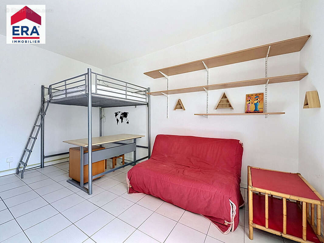 Appartement à IVRY-SUR-SEINE