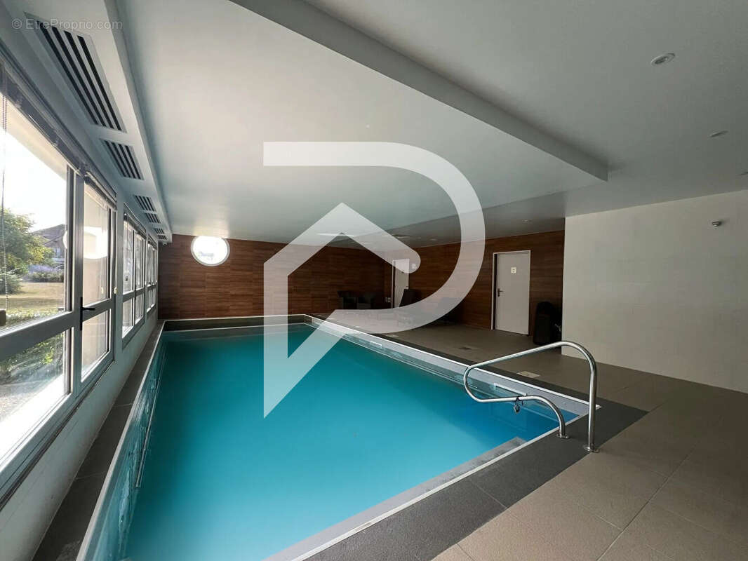 Appartement à VERNOUILLET