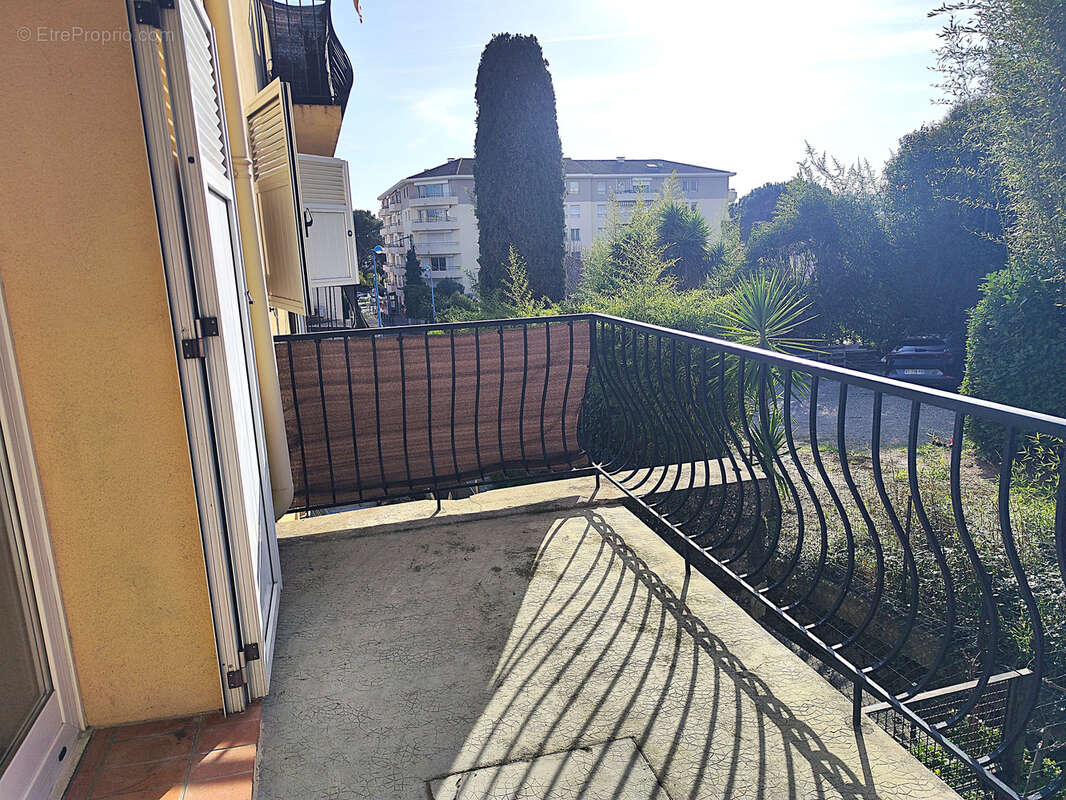 Appartement à MANDELIEU-LA-NAPOULE