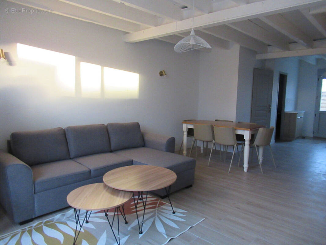 Maison à SAINT-XANDRE