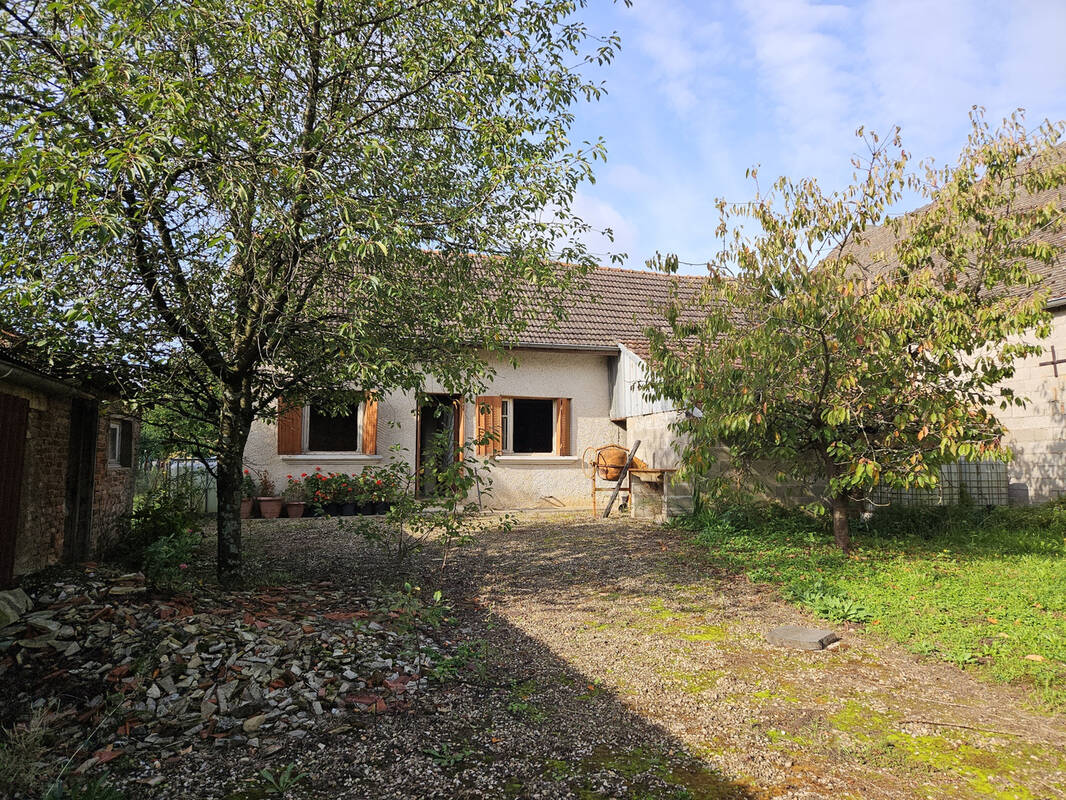 Maison à VERDUN-SUR-LE-DOUBS