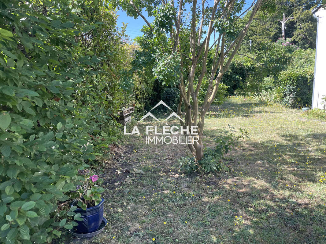 Maison avec jardin à 5 minutes à pied du centre-ville - photo 10