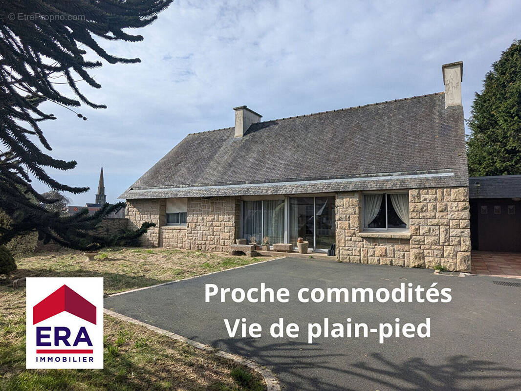 Maison à PLOUNEOUR-MENEZ