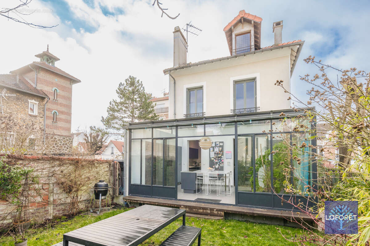 Maison à ROSNY-SOUS-BOIS