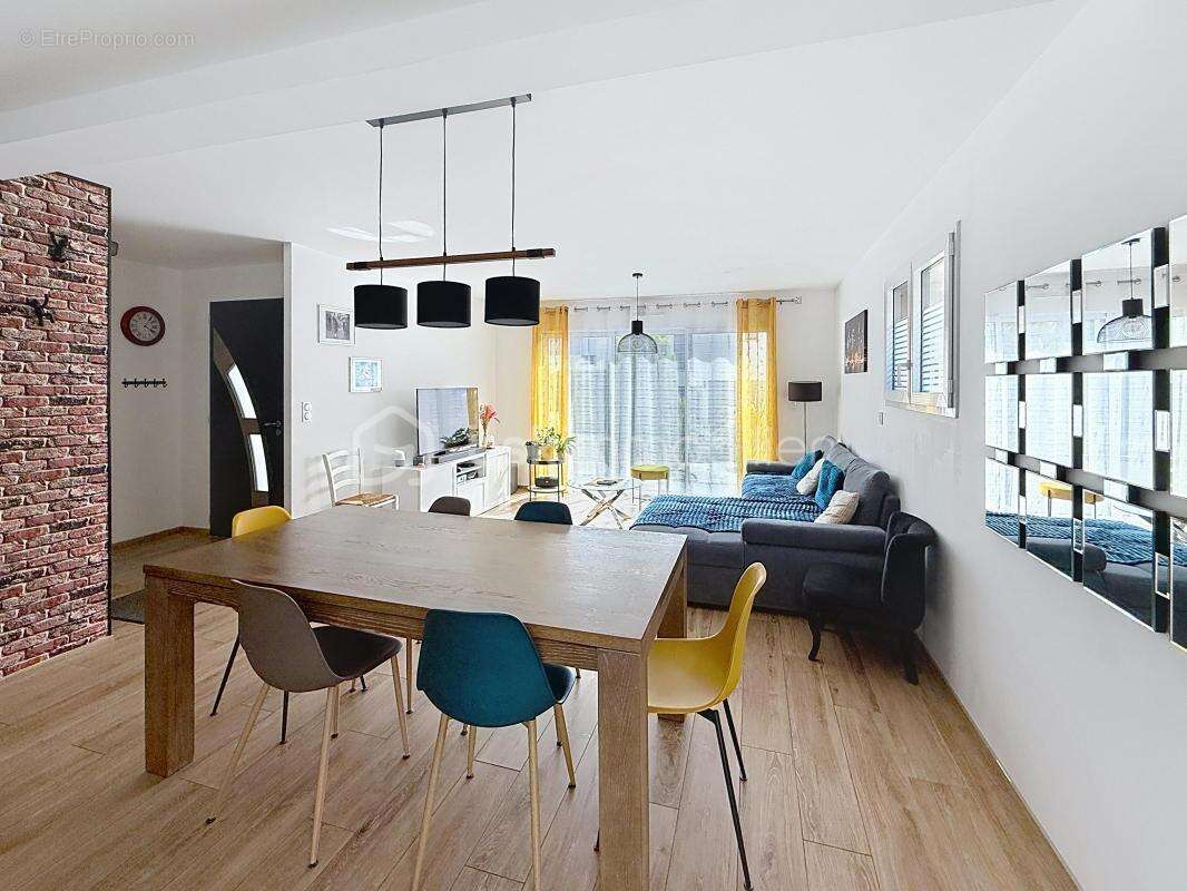 Maison à CHATEAUGIRON