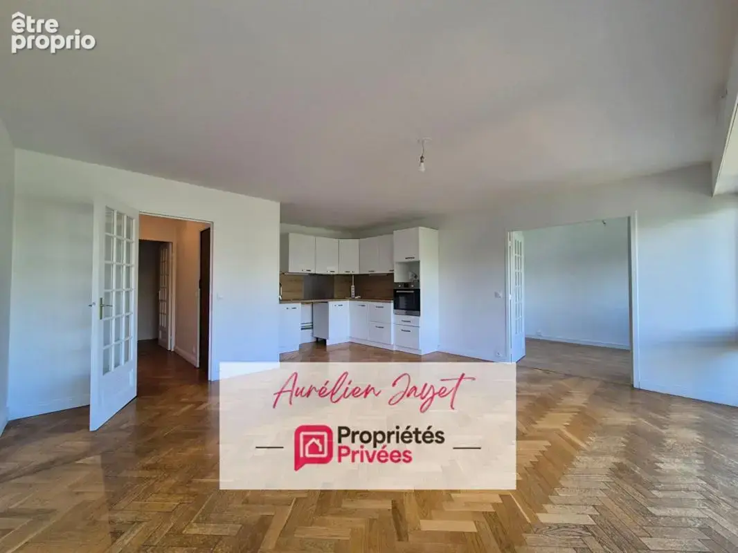 secteur Université Gare, Appartement 96 m²  4 chambres, parking - photo 3