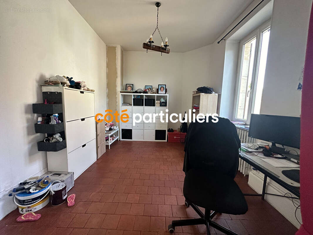 Maison à SAINT-AMAND-MONTROND